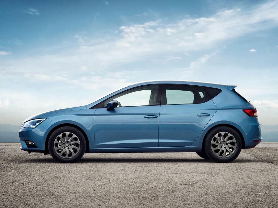  Seat Leon Ecomotive 2013 года  (фото 17 из 21)